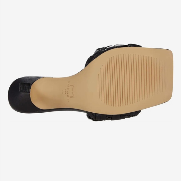 Marc Fisher Draya Black Leather Heels, 9M - Picture 5 of 10